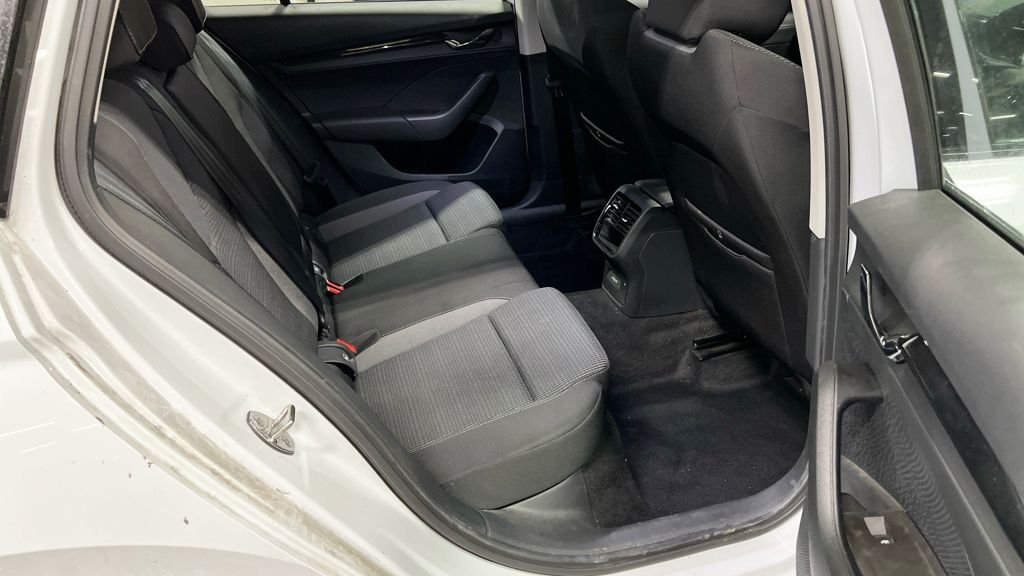 Used Skoda Octavia 2021 for sale - 76396144: Photo 11