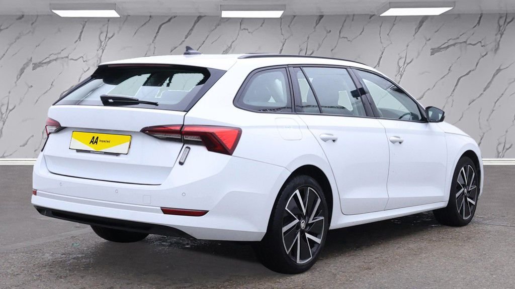 Used Skoda Octavia 2021 for sale - 76396144: Photo 5