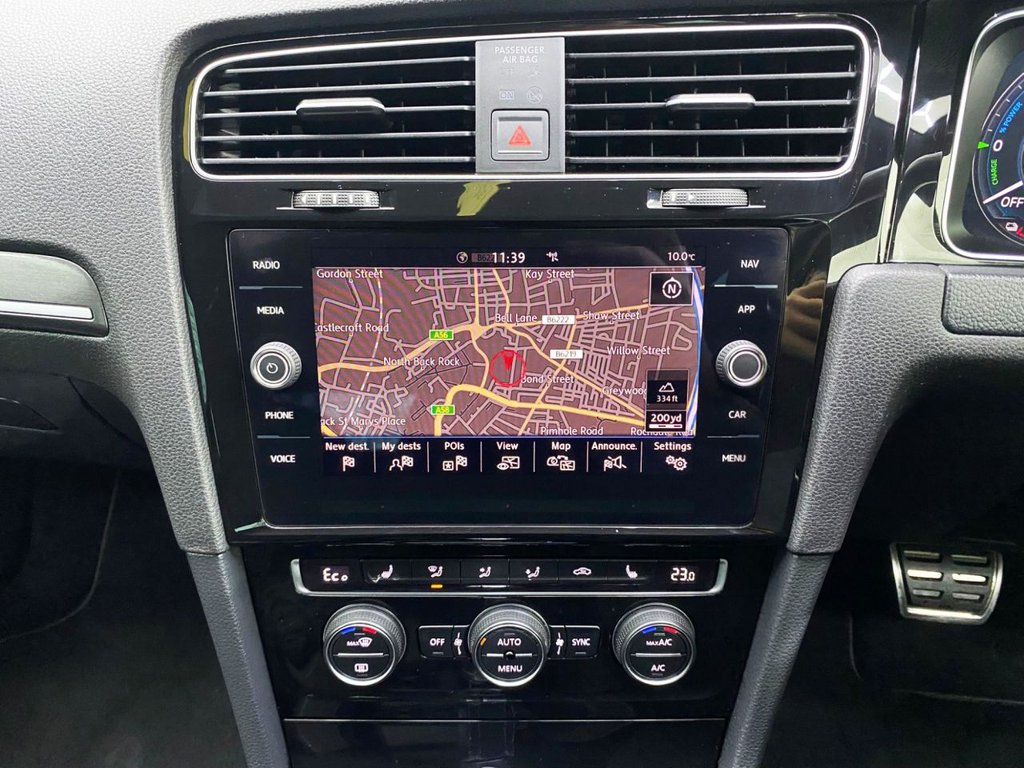 Used Volkswagen Golf 2017 for sale - 76686477: Photo 27