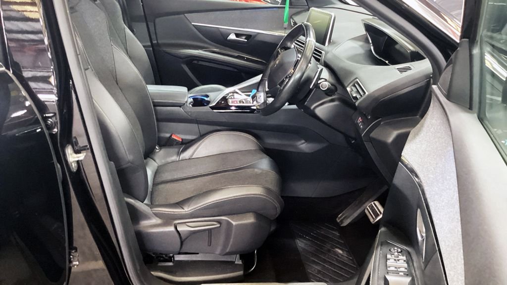 Used Peugeot 3008 2020 for sale - 76470191: Photo 8