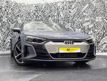Used Audi e-tron GT 2024 for sale - 78372128: Photo