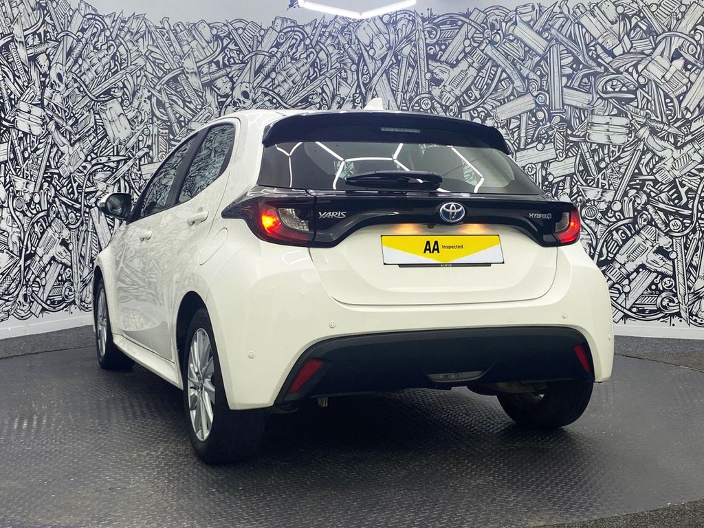 Used Toyota Yaris 2021 for sale - 76406964: Photo 10