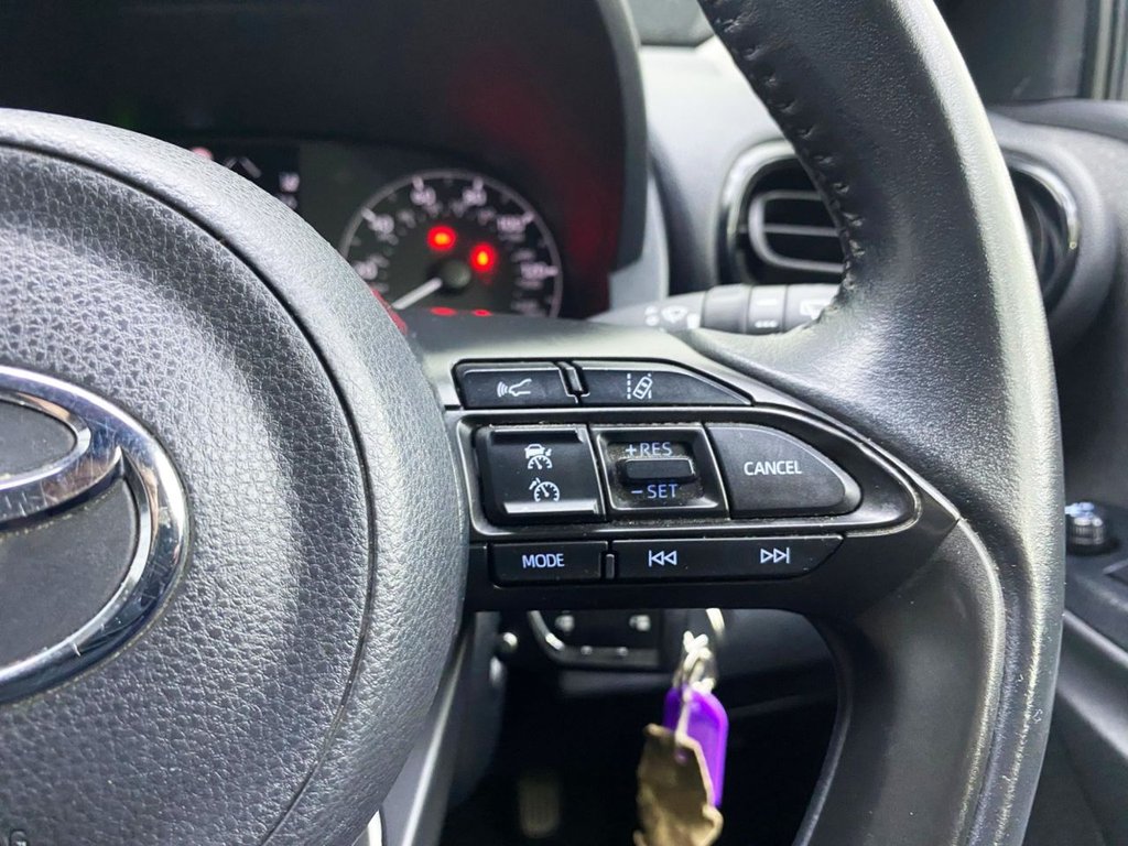 Used Toyota Yaris 2021 for sale - 76406964: Photo 21