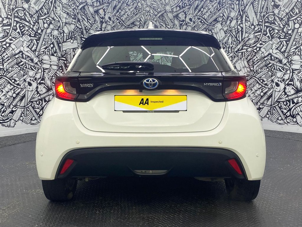 Used Toyota Yaris 2021 for sale - 76406964: Photo 9