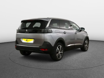 Used Peugeot 5008 2021 for sale - 75986461: Photo