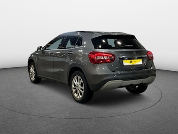 Used Mercedes-Benz 180 2018 for sale - 75715857: Photo