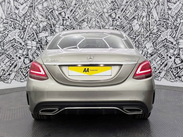 Used Mercedes-Benz C-Class 2019 for sale - 76185220: Photo 10