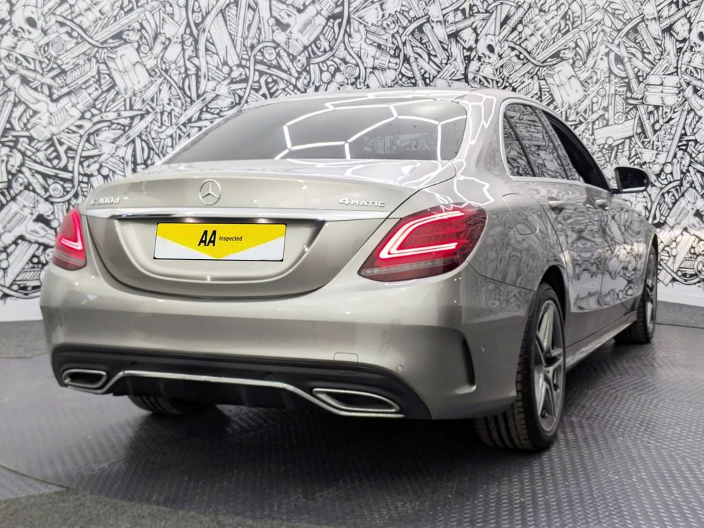 Used Mercedes-Benz C Class 2019 for sale - 76185220: Photo 11