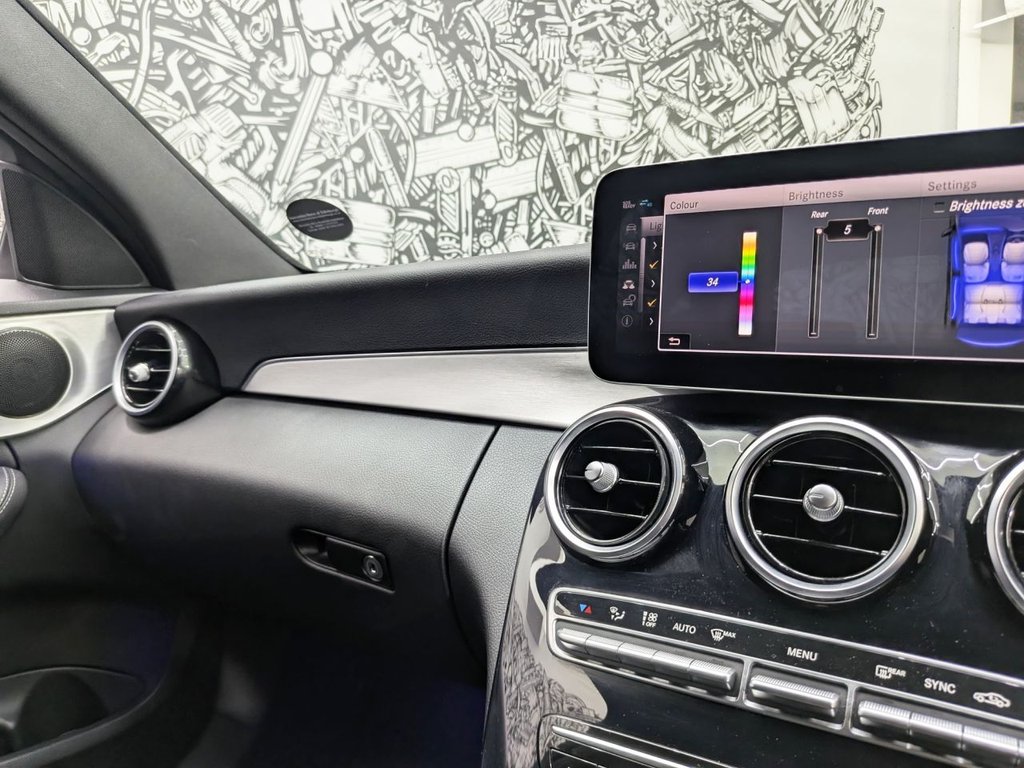 Used Mercedes-Benz C Class 2019 for sale - 76185220: Photo 19