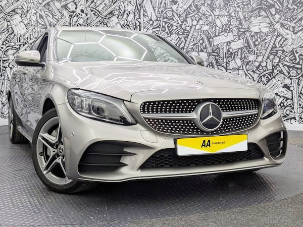 Used Mercedes-Benz C-Class 2019 for sale - 76185220: Photo 4