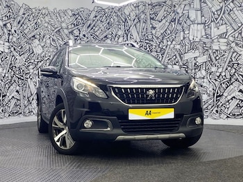 Used Peugeot 2008 2018 for sale - 76291985: Photo