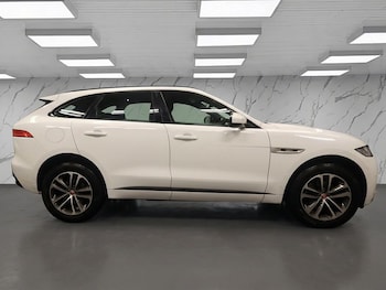 Used Jaguar F-Pace 2018 for sale - 77341692: Photo