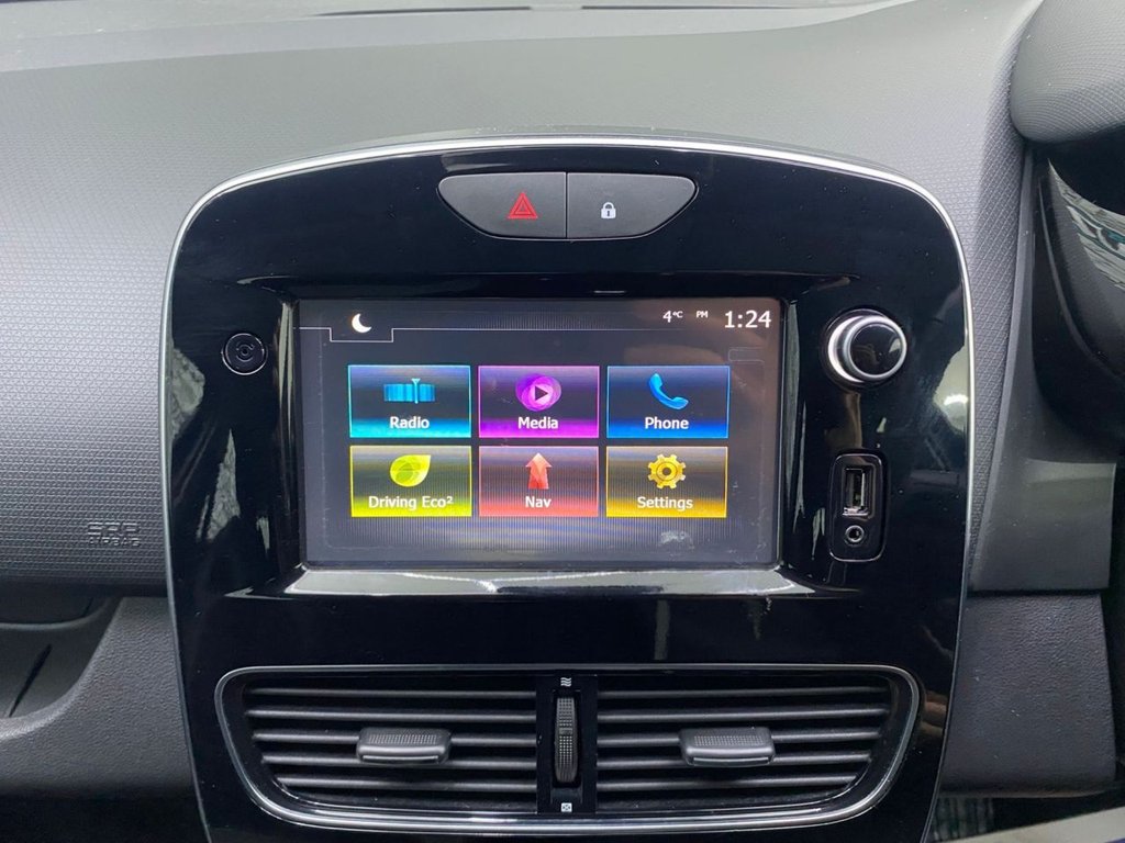 Used Renault Clio 2017 for sale - 77356453: Photo 17