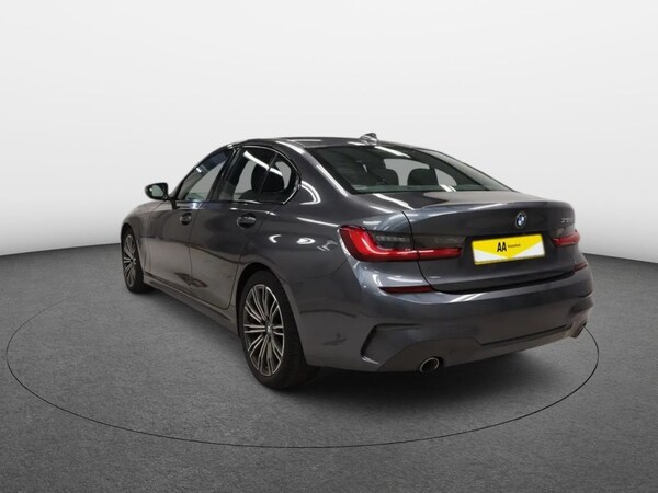 Used BMW 3 Series 2020 for sale - 76236060: Photo 3