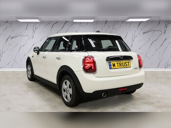 Used MINI Hatch 2018 for sale - 78725851: Photo