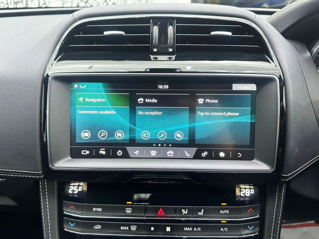 Used Jaguar F-Pace 2019 for sale - 77498735: Photo 17