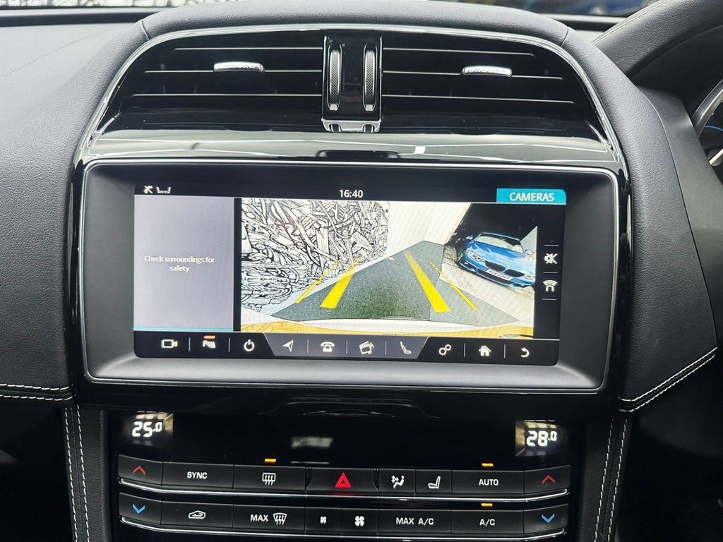 Used Jaguar F-Pace 2019 for sale - 77498735: Photo 18