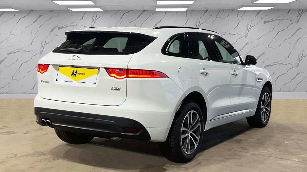 Used Jaguar F-Pace 2019 for sale - 77498735: Photo 7