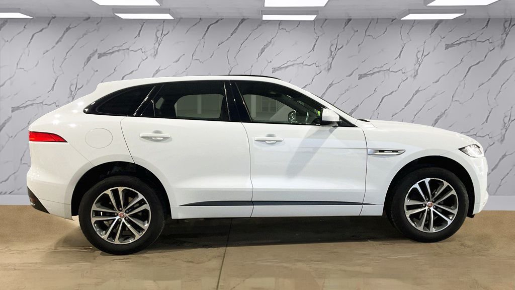 Used Jaguar F-Pace 2019 for sale - 77498735: Photo 8