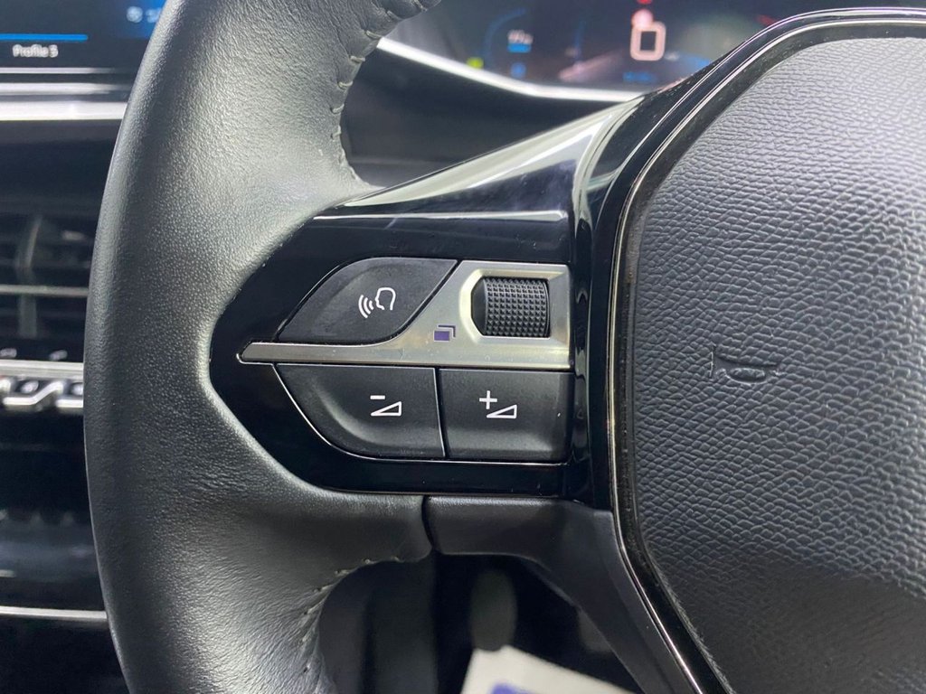 Used Peugeot 2008 2022 for sale - 76235509: Photo 20