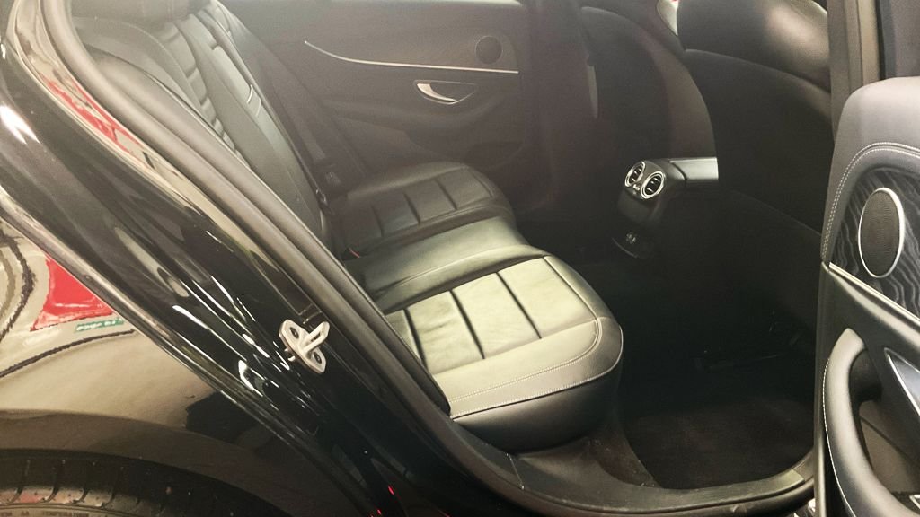 Used Mercedes-Benz E Class 2020 for sale - 78145309: Photo 13