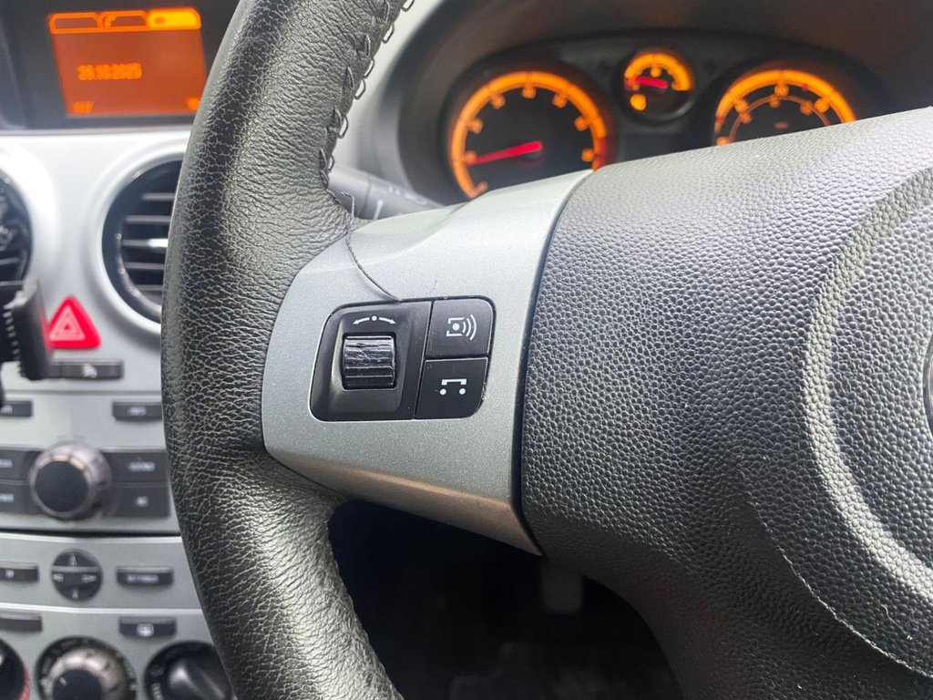 Used Vauxhall Corsa 2013 for sale - 76439379: Photo 16