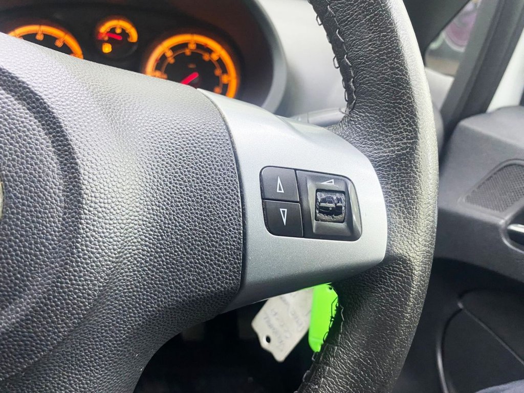 Used Vauxhall Corsa 2013 for sale - 76439379: Photo 18