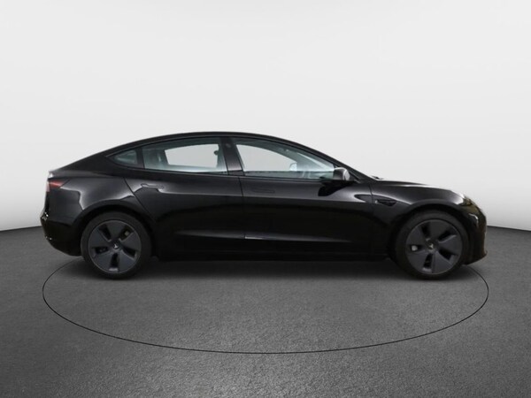 Used Tesla Model 3 2021 for sale - 76251678: Photo 8