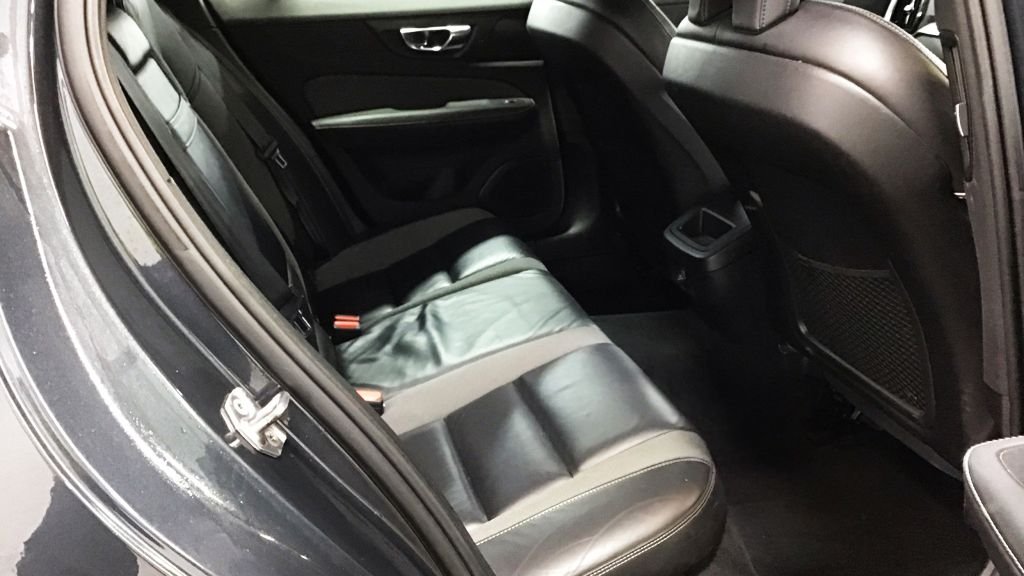 Used Volvo V60 2019 for sale - 77608879: Photo 14