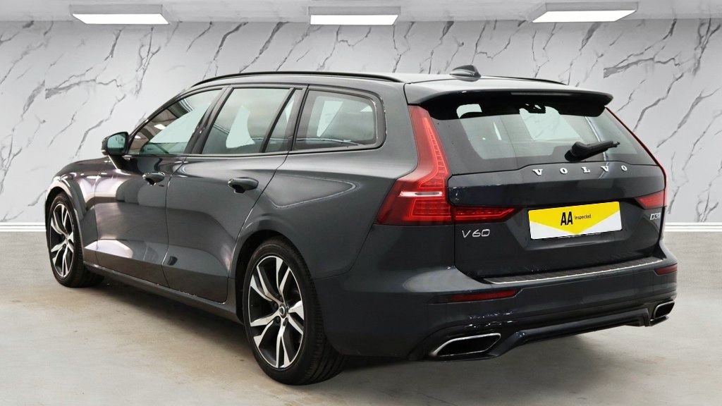 Used Volvo V60 2019 for sale - 77608879: Photo 6