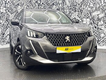 Used Peugeot 2008 2022 for sale - 77919765: Photo