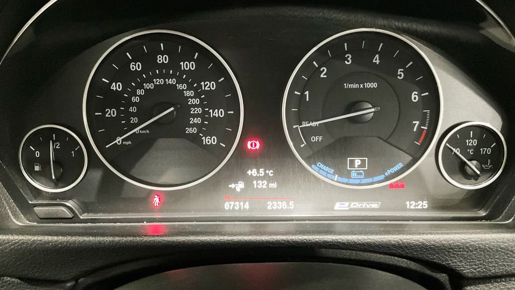 Used BMW 3 Series 2017 for sale - 77976259: Photo 8