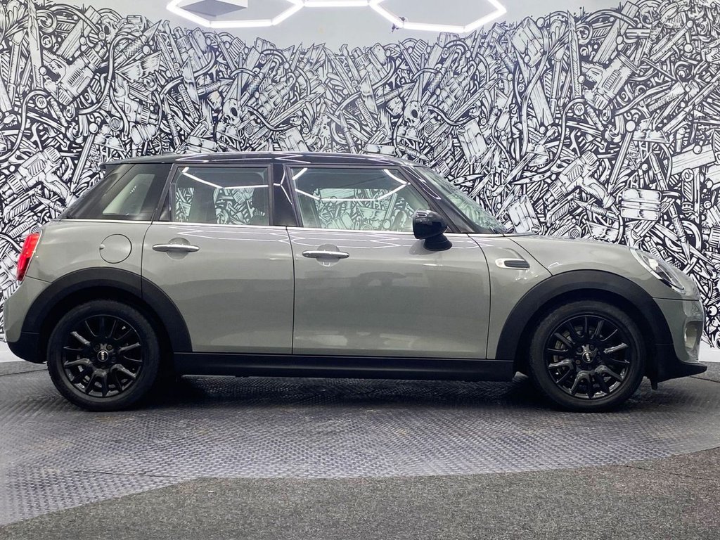 Used MINI Hatch 2018 for sale - 78030123: Photo 13