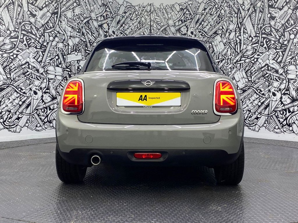 Used MINI Hatch 2018 for sale - 78030123: Photo 9