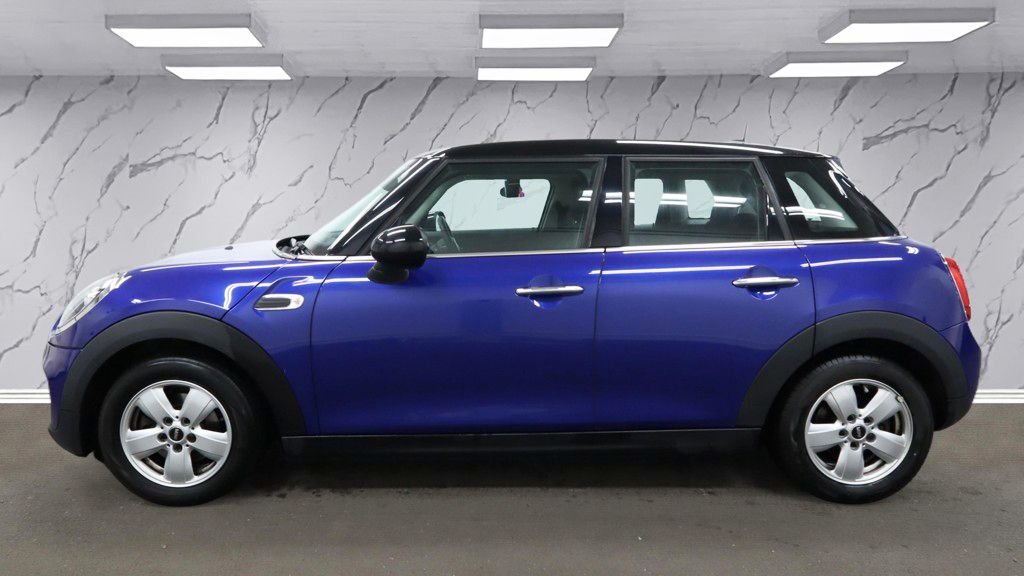 Used MINI Hatch 2018 for sale - 77520857: Photo 9