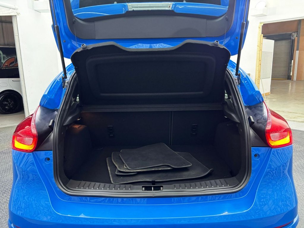 Used Ford Focus 2017 for sale - 76080328: Photo 30