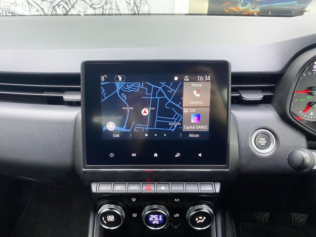 Used Renault Clio 2021 for sale - 76740222: Photo 16