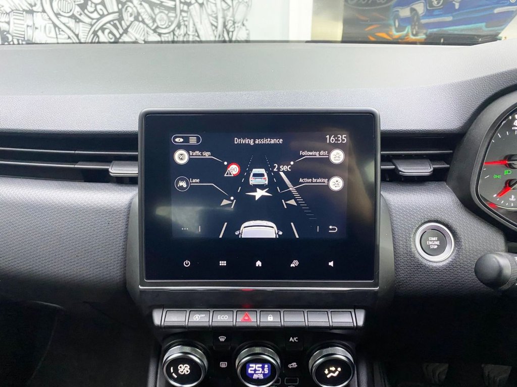 Used Renault Clio 2021 for sale - 76740222: Photo 17