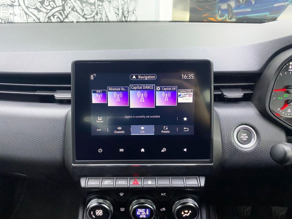 Used Renault Clio 2021 for sale - 76740222: Photo 19