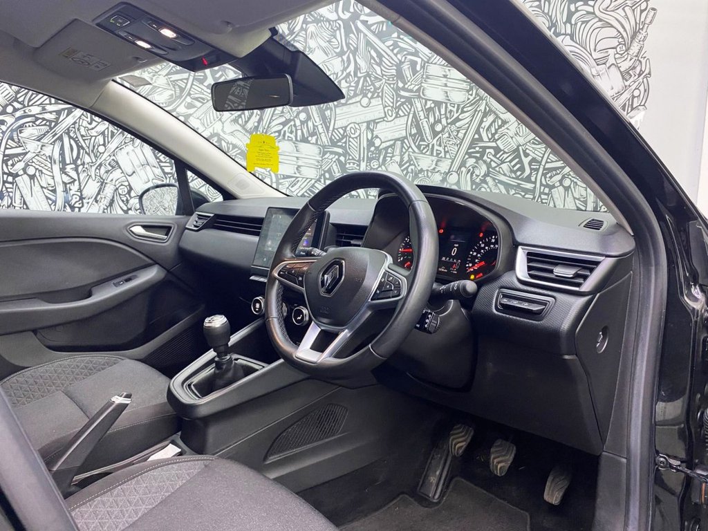 Used Renault Clio 2021 for sale - 76740222: Photo 24