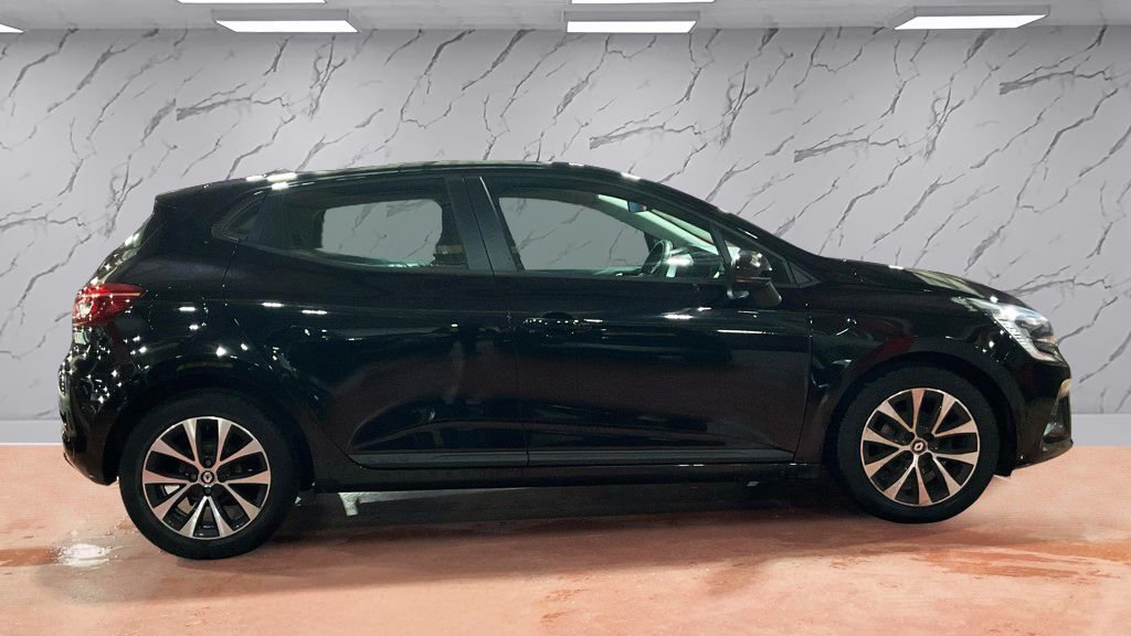 Used Renault Clio 2021 for sale - 76740222: Photo 5