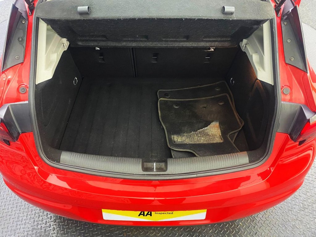 Used Vauxhall Astra 2017 for sale - 77161728: Photo 28
