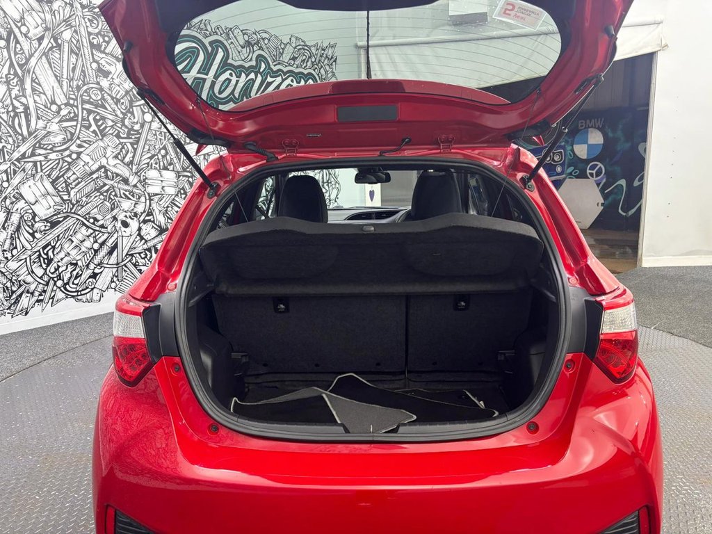 Used Toyota Yaris 2018 for sale - 77642781: Photo 22