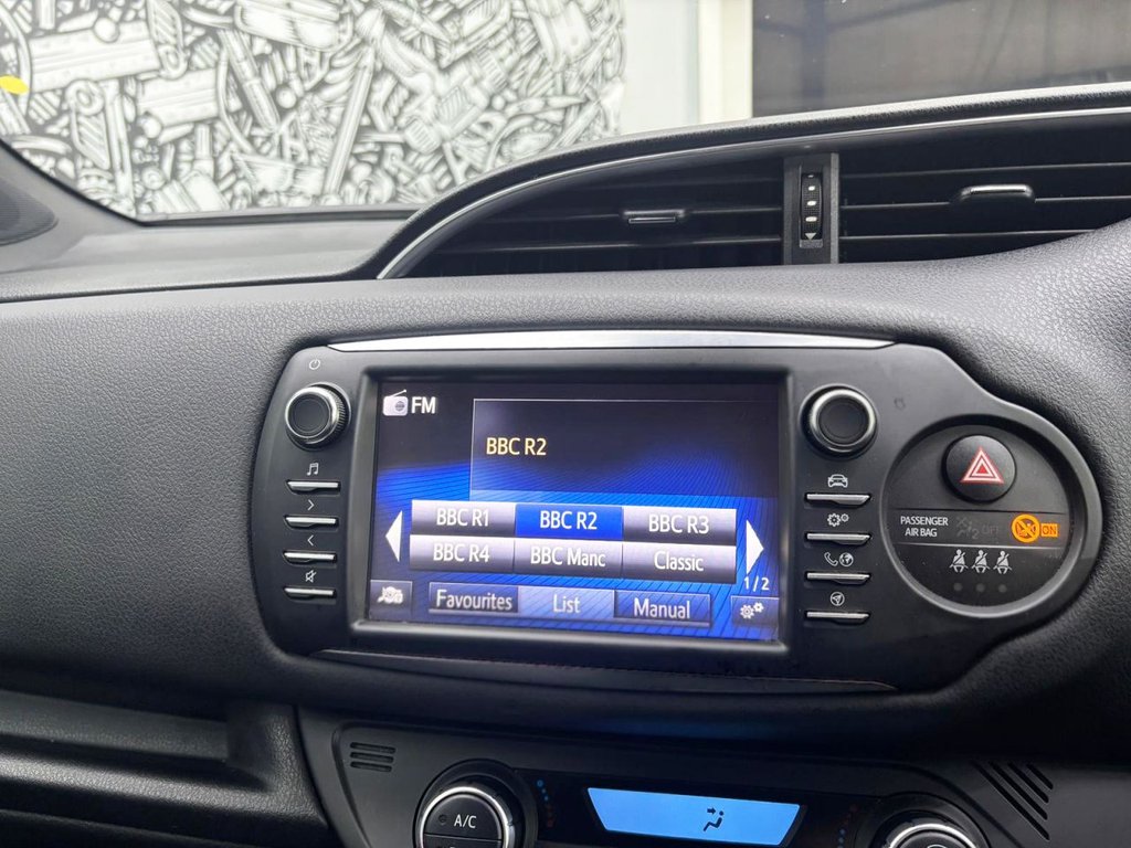 Used Toyota Yaris 2018 for sale - 77642781: Photo 26