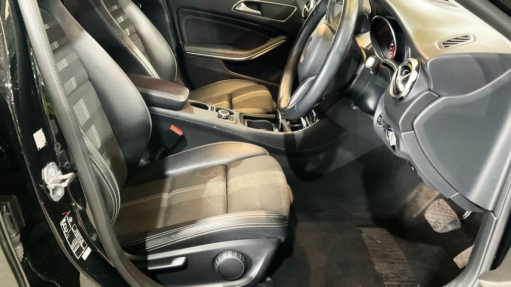 Used Mercedes-Benz GLA 2019 for sale - 78145230: Photo 12