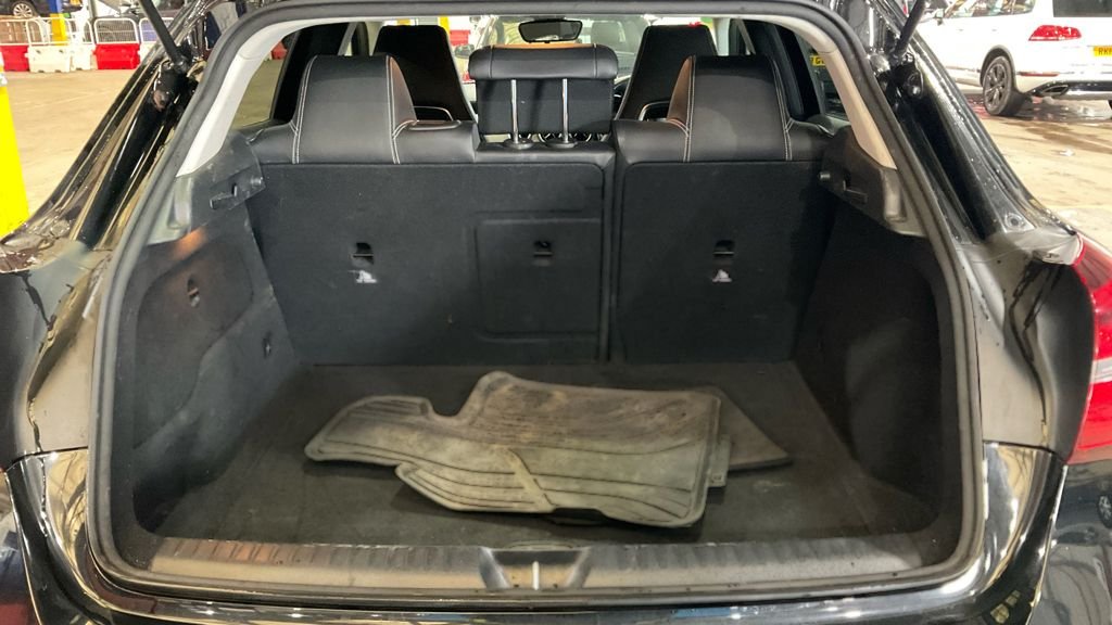 Used Mercedes-Benz GLA 2019 for sale - 78145230: Photo 13