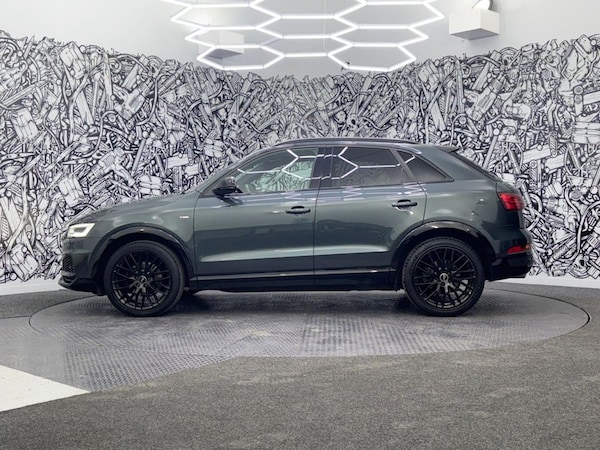 Used Audi Q3 2018 for sale - 75092663: Photo 12
