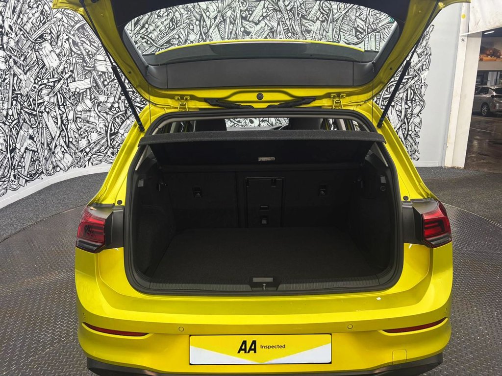 Used Volkswagen Golf 2020 for sale - 77642773: Photo 27