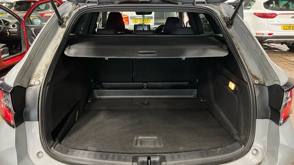 Used Toyota Corolla 2020 for sale - 76724693: Photo 10