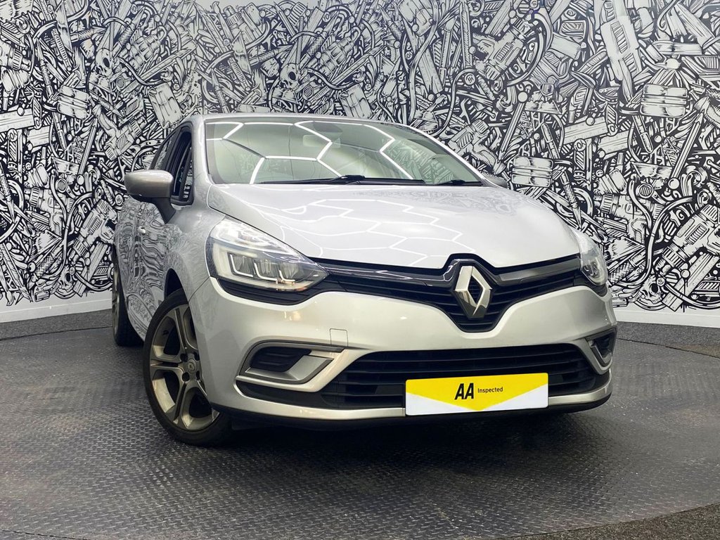 Used Renault Clio 2018 for sale - 76617772: Photo 3